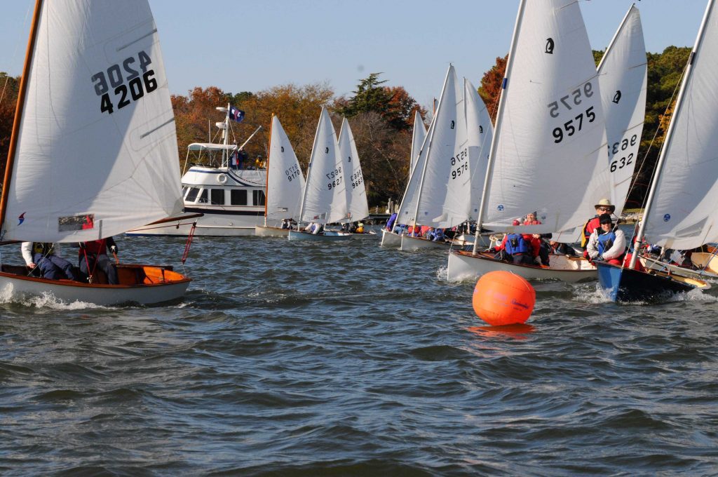 dinghy class sailboats